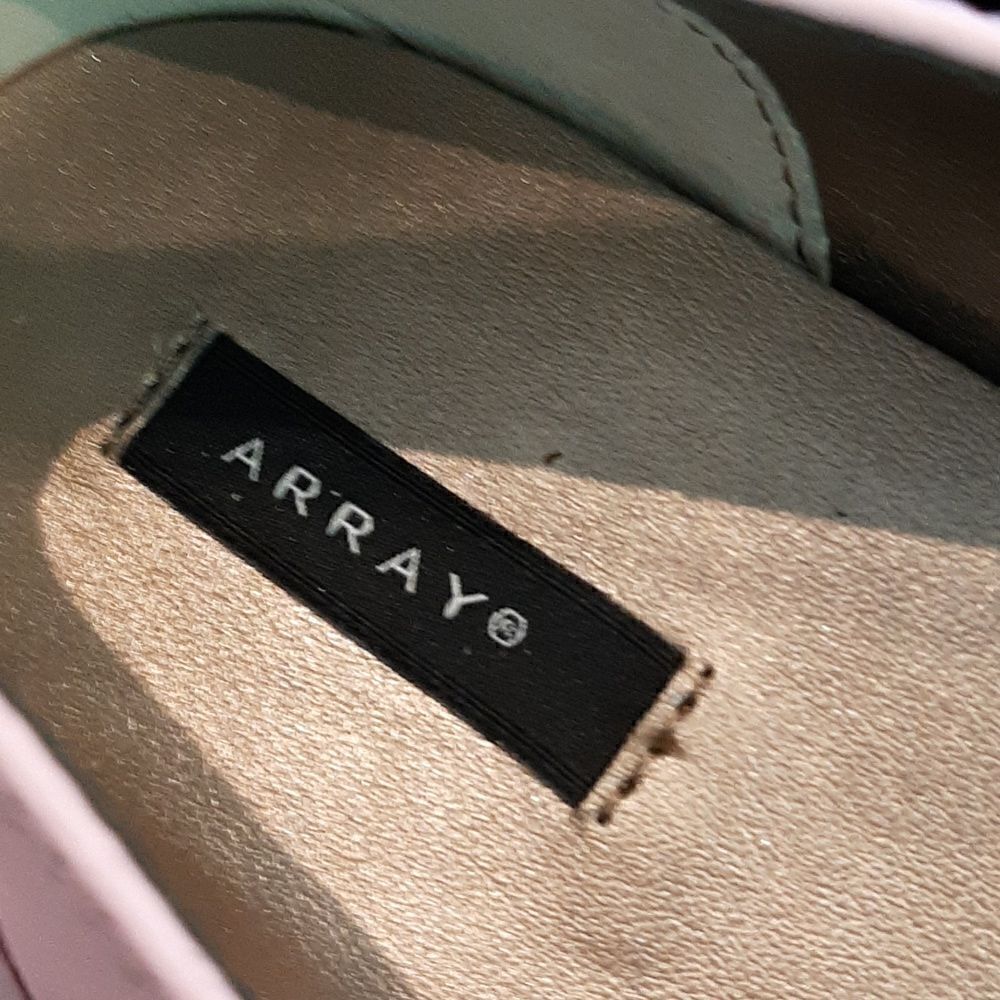 Array Pastel Pink Leather Flats - Picture 6 of 11